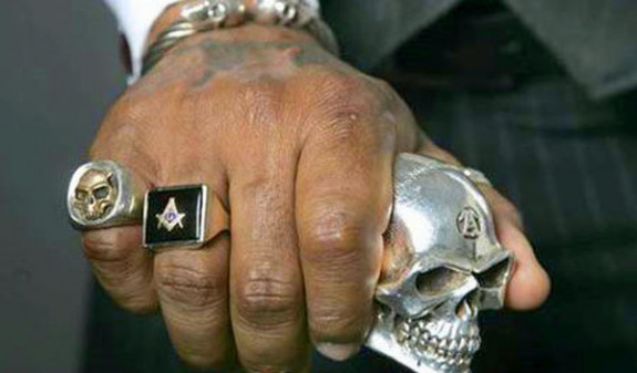 Քրեական ենթամշակույթ կրող խմբավորում ստեղծելու և ղեկավարելու գործով քրեական հետապնդում է հարուցվել 7 անձի նկատմամբ