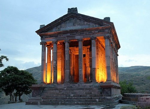 «Գառնիում ռաբիսոտ հարսանիք է. թուրքն աներ, ազգովի վայնասուն կդնեինք». Վահե Լոռենց