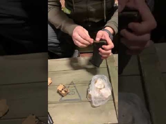 Ուկրաինացիները փամփուշտները թաթախում են խոզի ճարպի մեջ՝ չեչեններին «դիմավորելու» համար