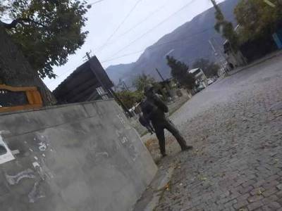 Իջևանում կոտրել են Նիկոլ Փաշինյանի արձանը