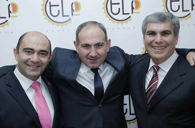 «Սիամական եռորյակները ճակատագրով են կապված իրար հետ». Արթուր Ղազինյան