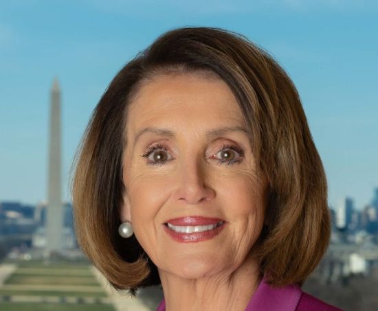 Ինչպես են քաղաքացիները դիմավորում Նենսի Փելոսին