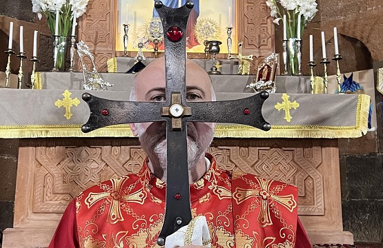 «Քահանա չես, գոնե տղամարդ եղիր». Սամվել դպիր Գրիգորյանը՝ կարգալույծ Ստեփանին