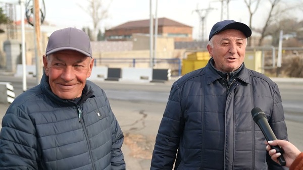 Ասֆալտ, մեկ էլ՝ փռան ասֆալտին․․․Ուրիշ բան չկա Հայաստանում․․․Գավառցիներ