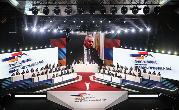 «Ուժեղ Հայաստան»-ի ուժի ցուցադրությունը․ քաղաքական նոր փուլ, թվային ուղերձ և իշխանական խուճապ